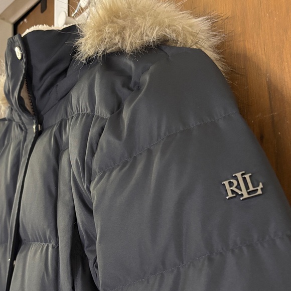 Women’s M Lauren Ralph Lauren Designer Black Puffer Jacket with Faux Fur - Picture 3 of 17